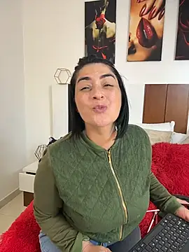 karenlennox1 online show from June 2026 11:46:01 PM