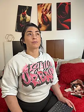 karenlennox1 online show from June 2026 11:29:02 PM