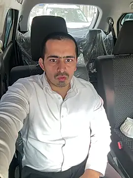 shivani0999 online show from February 2026 10:05:01 AM