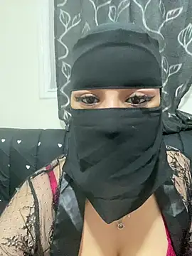 Snapshot of mari_layali chatting on July 2026 10:01:02 PM mari layali online show from July 2026 10:01:02 PM