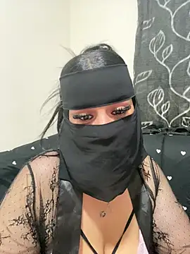 Snapshot of mari_layali chatting on July 2026 10:38:02 PM mari layali online show from July 2026 10:38:02 PM