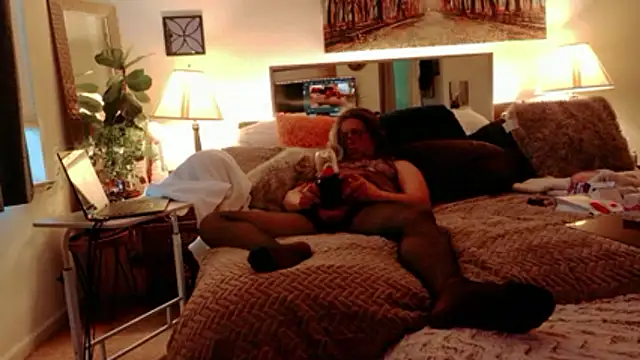 NinasNylonz online show from May 2026 02:51:02 AM