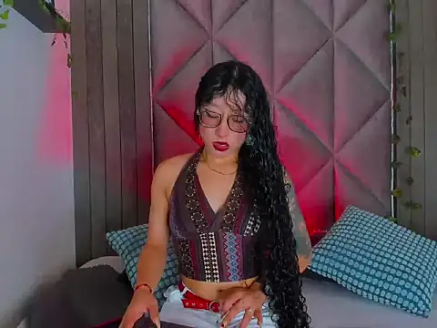 Snapshot of BriaConner_ chatting on June 2026 02:49:01 AM BriaConner online show from June 2026 02:49:01 AM