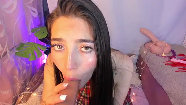 Arii vega  online show from April 2026 04:52:02 PM