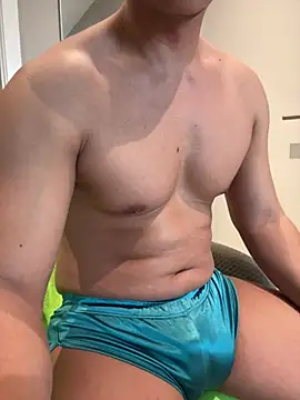 Komne24 online show from May 2026 06:38:01 PM
