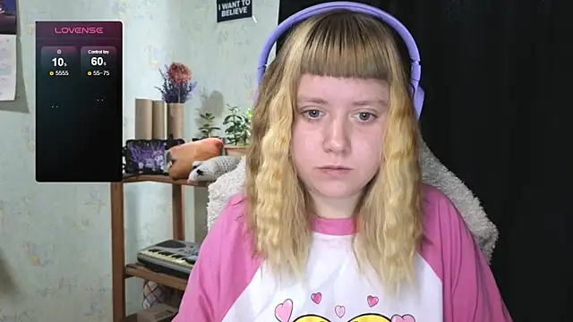 June shy0 online show from October 2025 07:37:02 AM