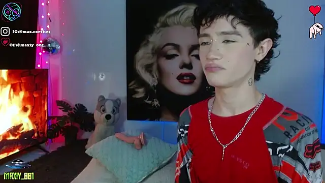 maxiy 001 online show from April 2026 03:18:01 AM