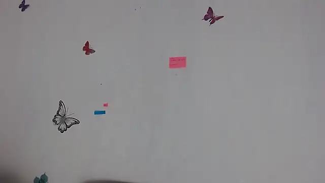 Snapshot of helen_kinett chatting on April 2026 01:11:02 AM helen kinett online show from April 2026 01:11:02 AM