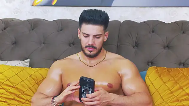 DustinKeent online show from April 2026 05:49:01 AM