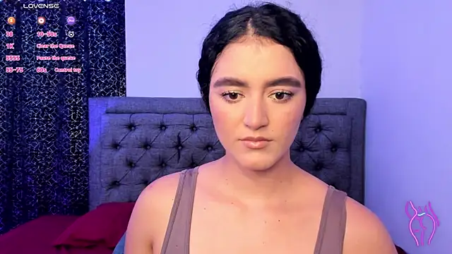 Snapshot of Adhara-zanne chatting on May 2026 04:02:02 PM Adhara-zanne online show from May 2026 04:02:02 PM
