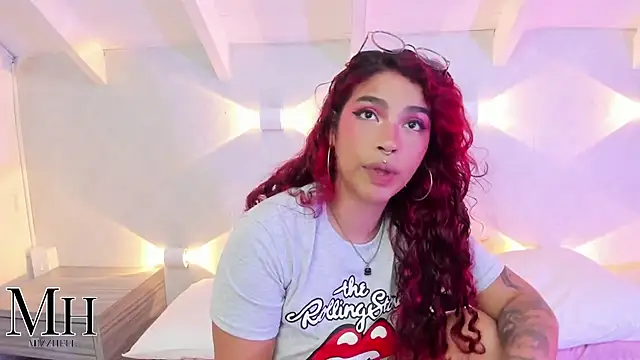 MizzHell online show from October 2025 12:49:01 PM