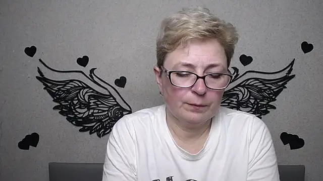 EmiliaGree online show from May 2026 05:20:02 PM