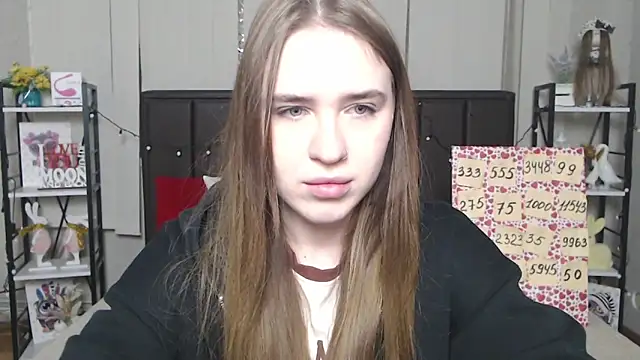 LauraHlot online show from November 2025 06:39:01 PM