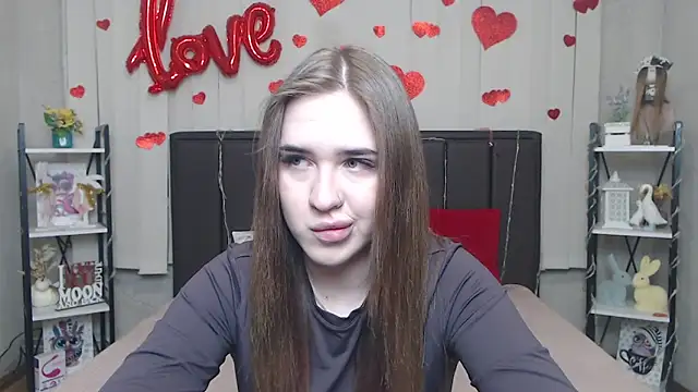 LauraHlot online show from March 2026 06:35:02 PM