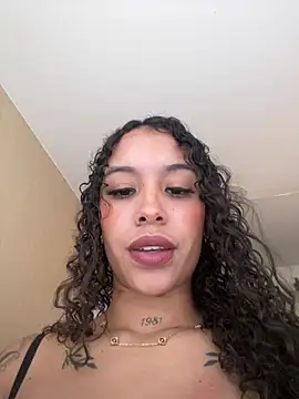 MarieLeon online show from May 2026 07:45:02 PM