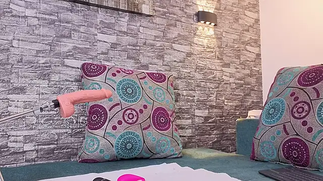 anellejones online show from February 2026 07:29:02 PM