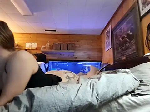 Ryan and Aurora online show from March 2026 11:12:01 PM