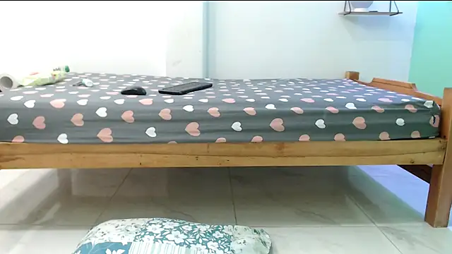 evaleribigtits18 online show from March 2026 02:05:02 AM