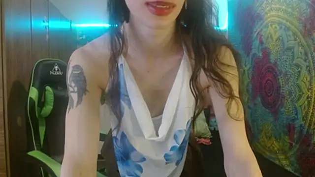 BurningVenus12 online show from June 2026 12:33:02 PM