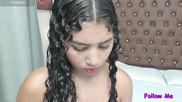 joselyn sexy  online show from December 2024 06:29:01 PM