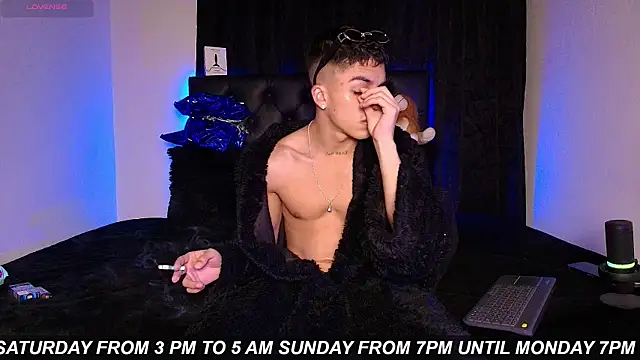 James1lee  online show from July 2026 07:55:01 AM
