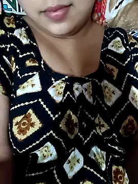 Snapshot of Arohi_is_Live chatting on May 2026 02:13:01 PM Arohi is Live online show from May 2026 02:13:01 PM