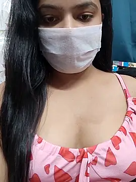 Myloveurvi online show from June 2026 11:12:02 AM