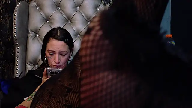 LusstCruella online show from May 2026 11:45:02 PM