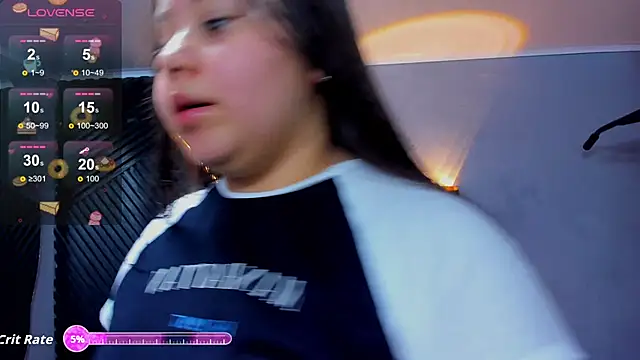 Snapshot of Laia_and_Aloby chatting on June 2026 11:14:02 PM Laia and Aloby online show from June 2026 11:14:02 PM