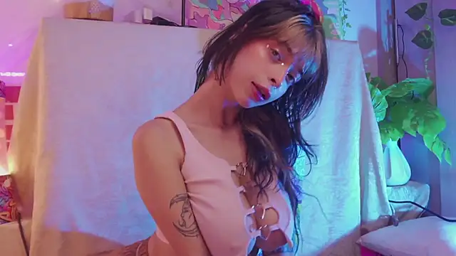 Kitty arts online show from January 2025 10:07:02 PM