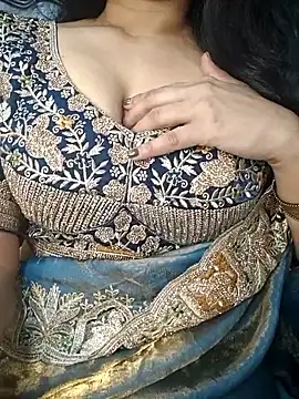 Rina777o online show from April 2026 01:41:02 AM