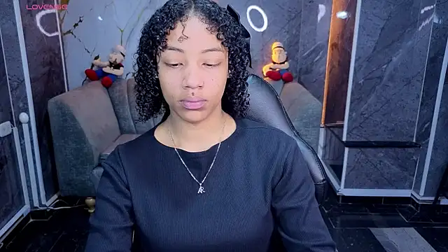 Violeth b online show from April 2026 01:05:01 PM