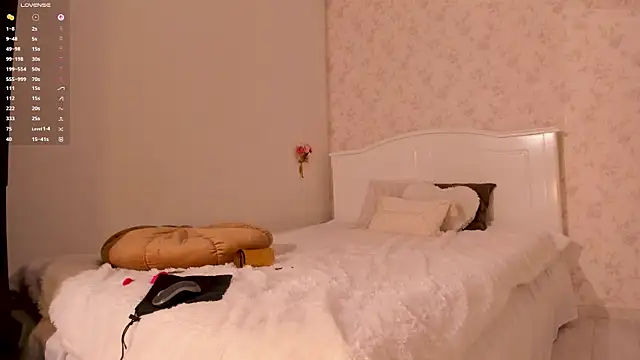 Allena moan online show from May 2026 12:35:01 PM