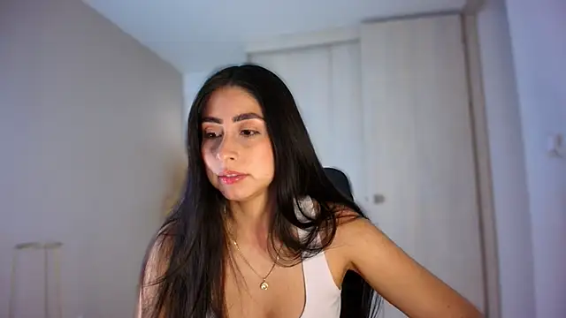 Snapshot of auroracaruso11 chatting on July 2026 05:42:02 PM auroracaruso11 online show from July 2026 05:42:02 PM