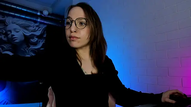 AphexQueen online show from April 2026 01:14:02 PM