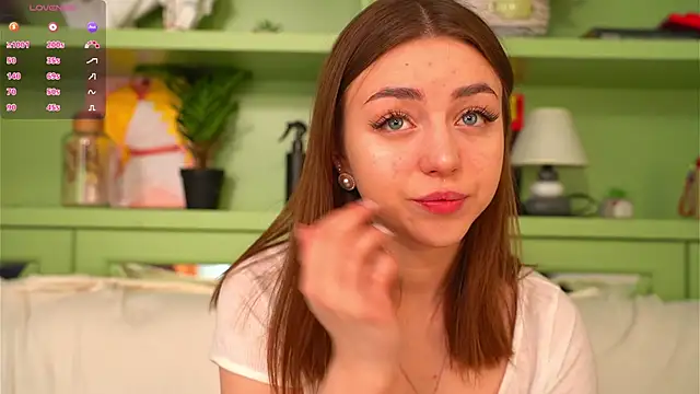 LindaFarmer online show from April 2026 04:32:02 AM