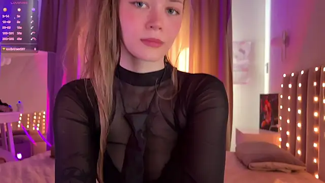 tvoisortangela online show from March 2025 10:02:01 AM