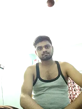 Ishan003 online show from April 2026 04:30:02 PM