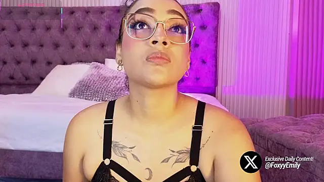 EMILYY FOXY online show from March 2026 06:57:01 PM