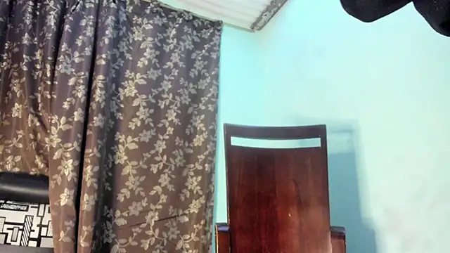 Nathaly love96 online show from February 2026 11:53:01 AM