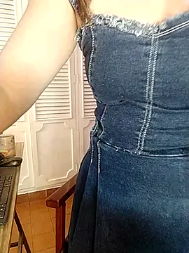 Adel Nesbiit online show from February 2026 07:31:02 PM