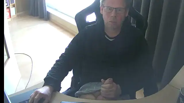 kinkyslet8 online show from March 2026 02:06:02 PM