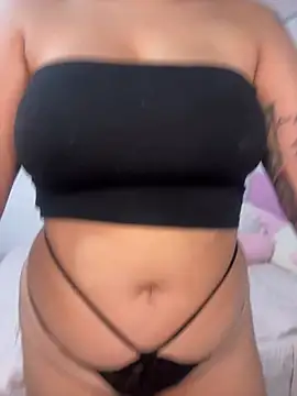 LucyMartelli online show from July 2026 11:18:01 AM
