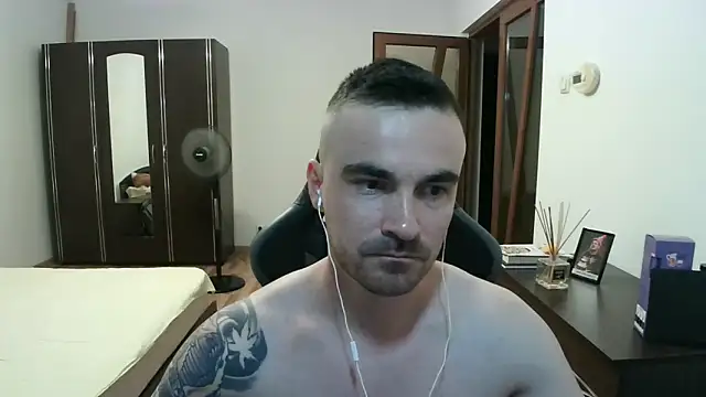 Snapshot of mu5clemania2 chatting on July 2026 07:35:02 PM mu5clemania2 online show from July 2026 07:35:02 PM