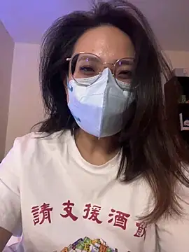 yourbootygirl online show from February 2026 04:32:01 PM