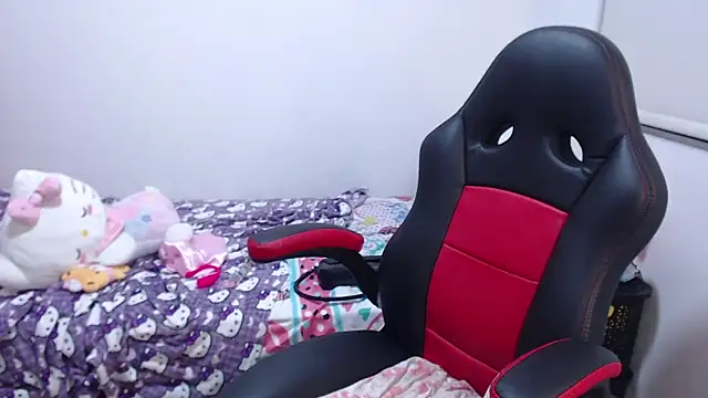 kayla k18 online show from April 2026 01:10:01 AM