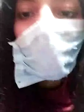 Snapshot of Hotty-Divya chatting on January 2025 01:05:02 PM Hotty-Divya online show from January 2025 01:05:02 PM