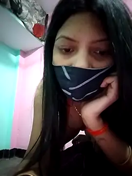 Snapshot of Hotty-Divya chatting on March 2026 02:22:02 PM Hotty-Divya online show from March 2026 02:22:02 PM