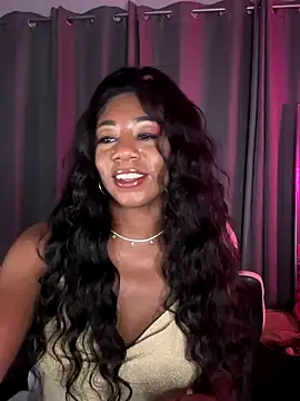 Snapshot of longislandprincess chatting on September 2025 06:04:01 AM longislandprincess online show from September 2025 06:04:01 AM