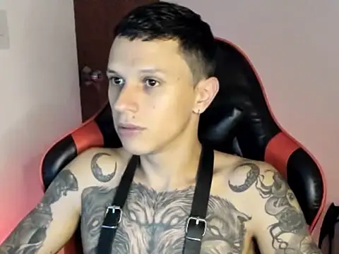 goodboy69l online show from April 2026 09:04:01 PM